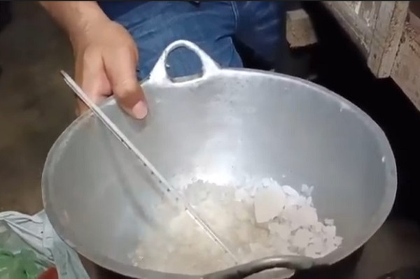 Apoteker di Lumajang Manfaatkan Kandang Ayam untuk Produksi Sabu