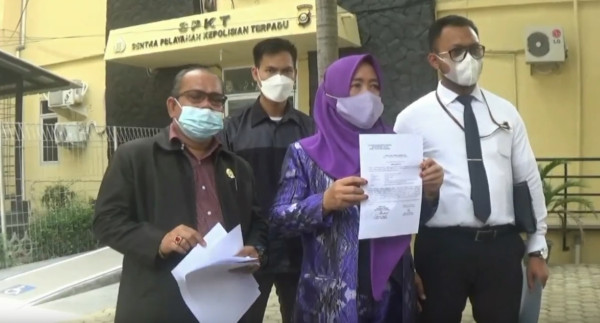 Hendak Memasang Pagar, IRT Mendadak Diserang Sekelompok Orang Bersenjata