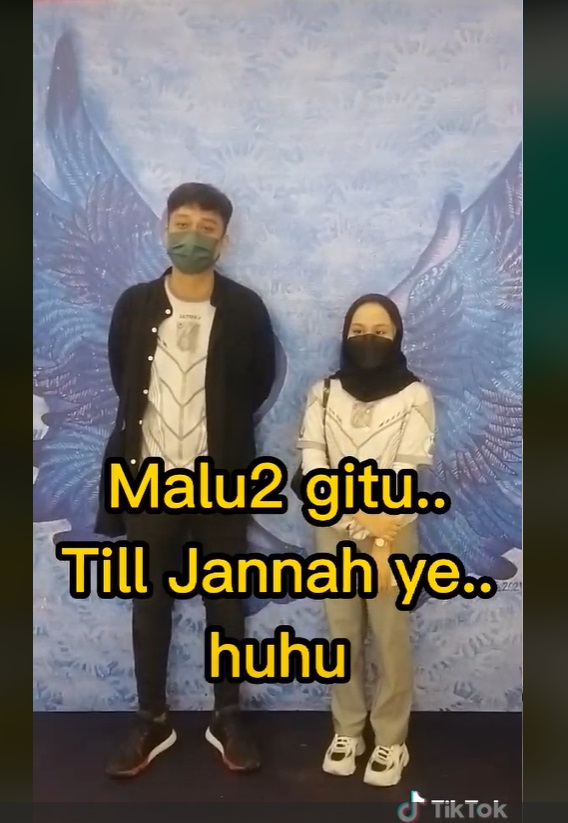 Viral! Ayah Antar Anak Kencan Pertama, Satu Keluarga Ikut Semua