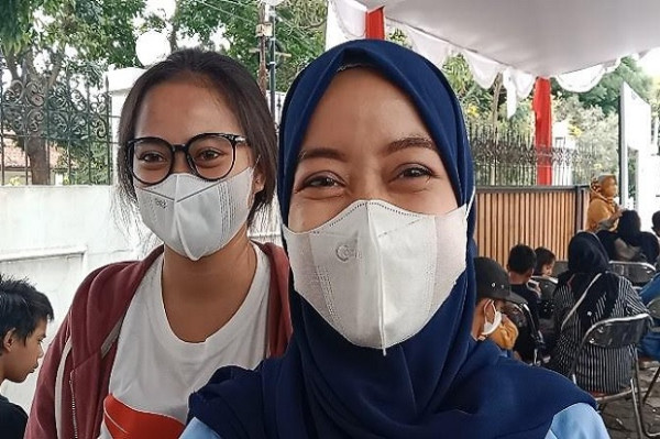 Puas Ikut Vaksinasi Massal, Warga Bandung Doakan Partai Perindo Semakin Maju