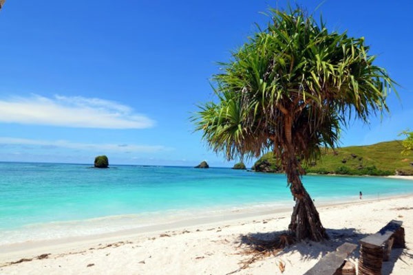 Plesiran ke Mandalika, Jangan Lupa Kunjungi 5 Pantai Indah Ini