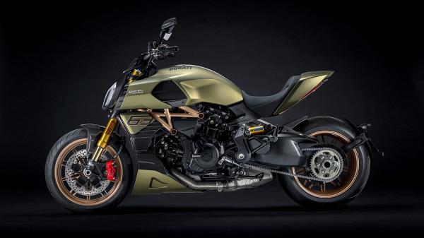 Ducati Diavel Lamborghini 2022, Jangan Tertipu Tampang Kalemnya
