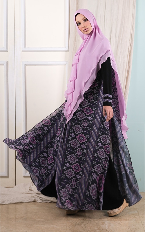 Intip 6 Tren Busana Muslim 2021, Home Dress hingga Wedding Syar'i