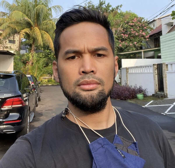 5 Artis Pria Ubah Penampilan Setelah Hijrah, Nomor 3 Benci Musik