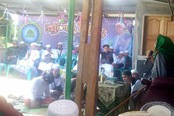 Maulid Nabi Ahbabul Musthofa Dihadiri Abuya Muhammad Al-Makky, Ini Pesannya