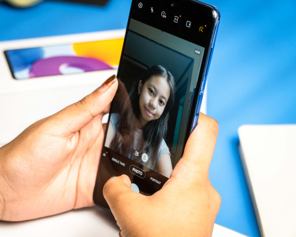 Review Samsung Galaxy M52 5G, Seri M Paling Layak Beli?