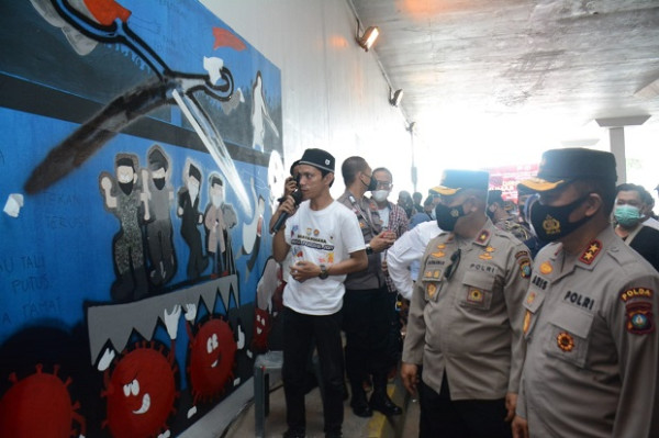 Kapolda Kepri dan 20 Seniman Corat-coret Terowongan Pelita Kota Batam, Ada Apa?
