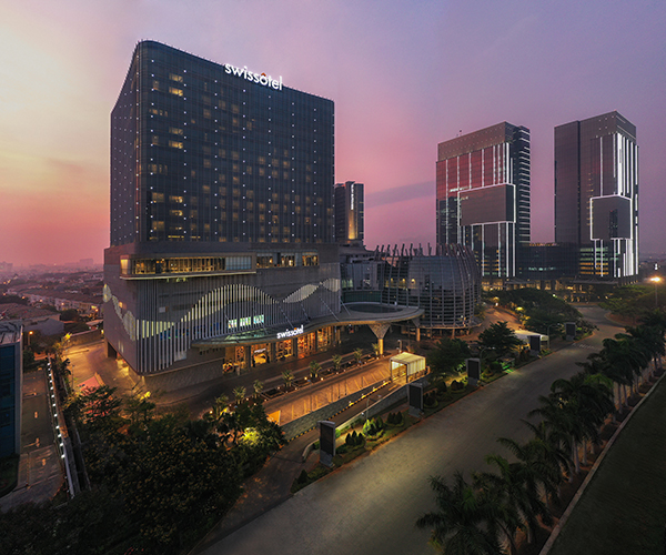 Gedung Mewah di Pantai Indah Kapuk dengan Fasilitas Bintang 5