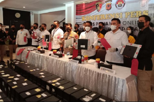 Buru Pemilik Pinjol Ilegal, Dirkrimsus Polda Jabar: Ke Mana pun Saya Kejar!