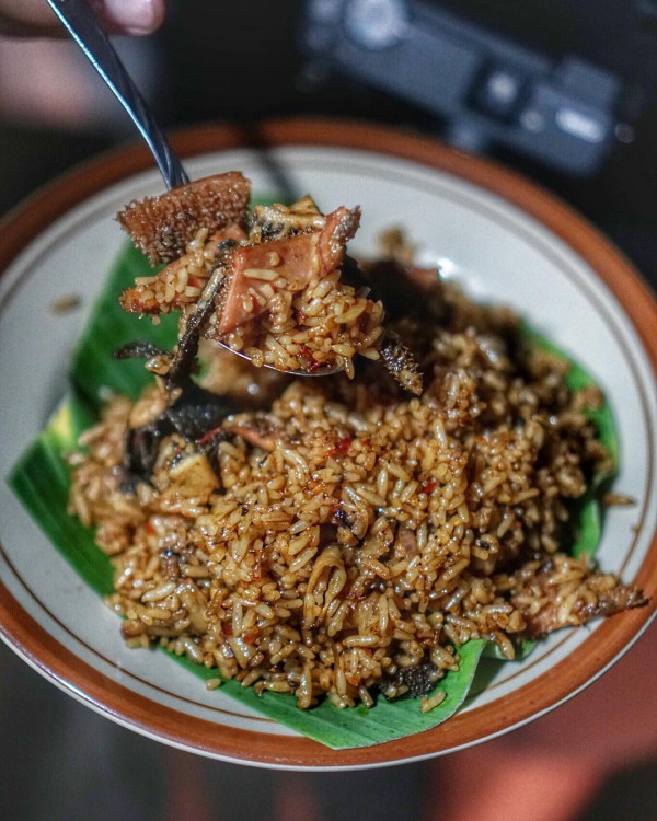 5 Kuliner Legendaris Indonesia, Ada yang Eksis Sejak 1922