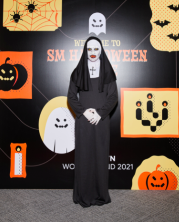 6 Kostum Halloween Paling Unik di Pesta SM Entertainment, Nomor 5 Bikin Geli