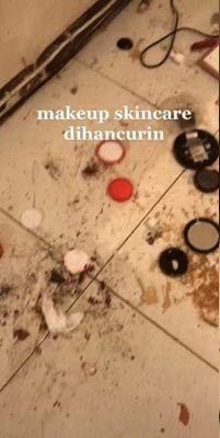 Viral! Suami Hancurkan Baju dan Skincare Istri Agar Tak Tampil Cantik di Depan Pria Lain