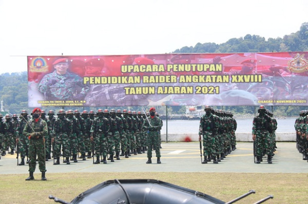 Pendidikan Pasukan Elite Raider Ditutup, Ini Pesan Khusus Danpusdiklatpassus
