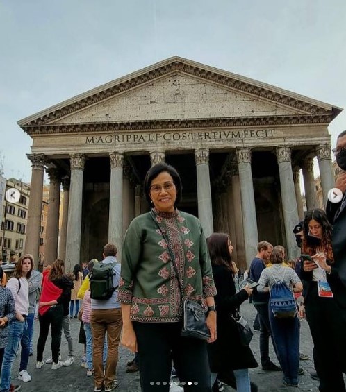 Terjebak Macet di Kota Roma, Sri Mulyani Pilih Jalan Kaki Menuju Hotel