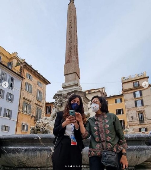 Terjebak Macet di Kota Roma, Sri Mulyani Pilih Jalan Kaki Menuju Hotel