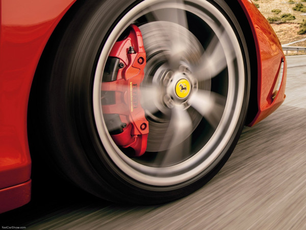 Gawat, 10.000 Ferrari Kena Recall karena Potensi Kegagalan Fungsi Rem