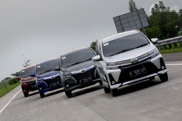 Mobil Sejuta Umat yang Ramai-ramai Mulai Naik Tingkat