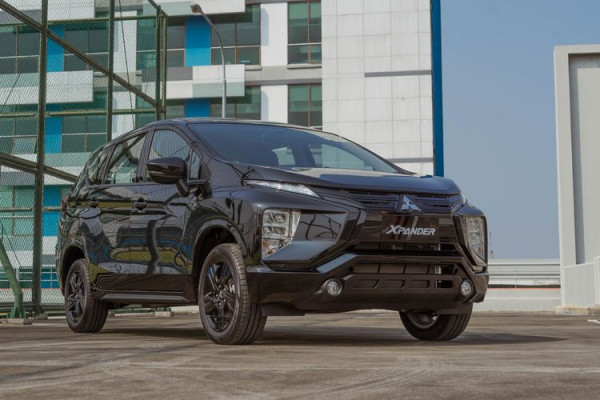 Mengulik Istimewanya Mitsubishi Xpander Rockford Fosgate Black Edition