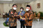 floating-Pertahankan PROPER Emas,...