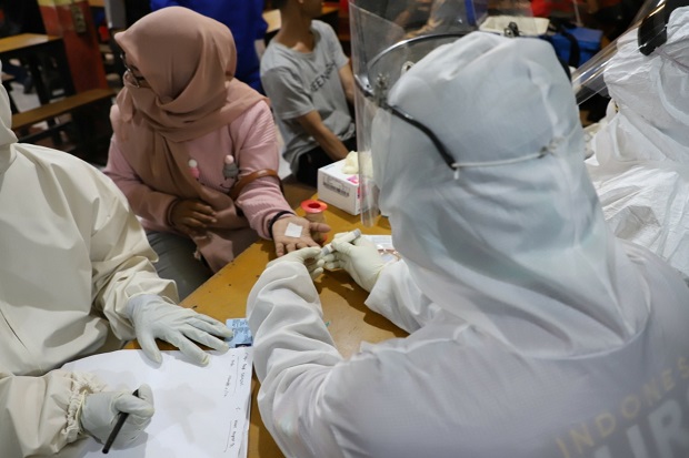 Patroli Skala Besar, Positif Corona Langsung Diisolasi di RS