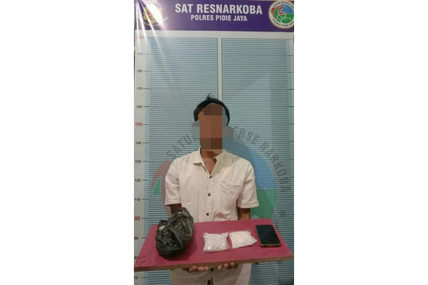 Polisi Ringkus Pengedar...