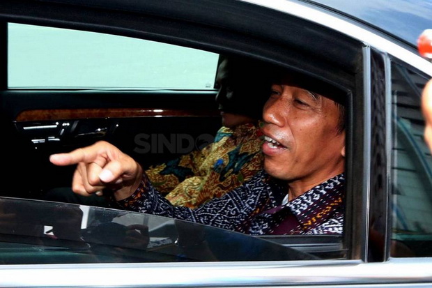 Surat Jokowi soal Omnibus...