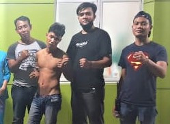Kaki Bandit Kelas Teri...