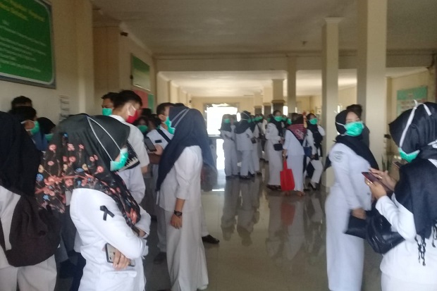 Tuntut Kejelasan Insentif...
