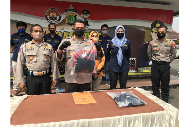 Cabuli Bocah Laki-laki,...