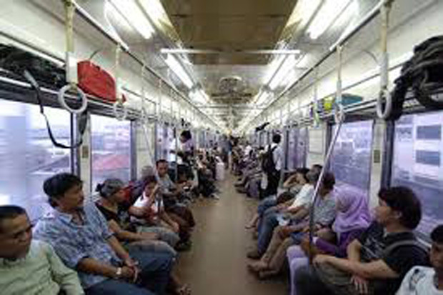 Hari Senin, PT KCI Operasikan...