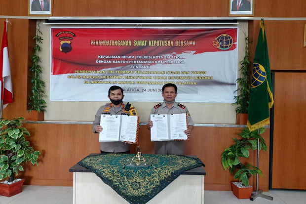 Polres Salatiga dan...