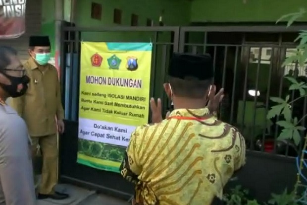 Tingkat Pasien COVID-19...