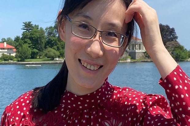Mengenal Li Meng Yan,...