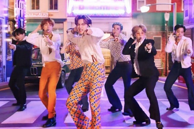 BTS Siapkan Album Baru,...