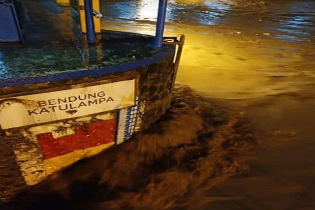 Bogor Dikepung Banjir...