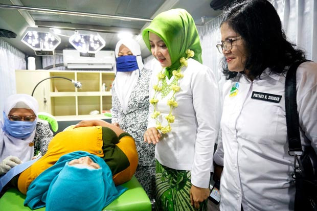 BKKBN Jabar Sukses Layani...