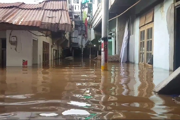 Lurah Kampung Melayu...