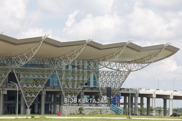 Nasib Bandara Kertajati,...