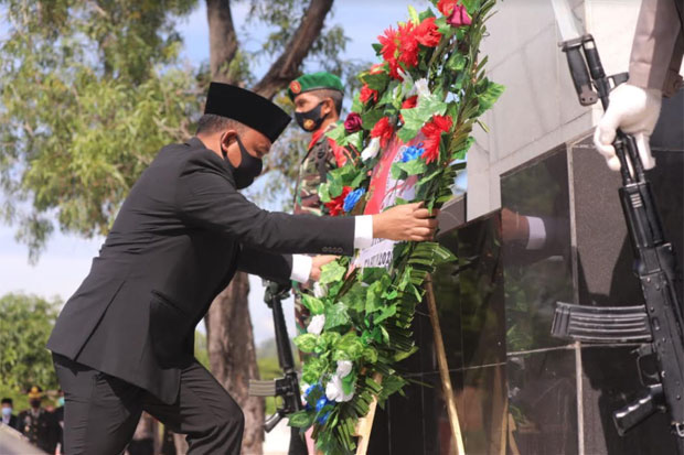 Peringatan Hari Pahlawan...