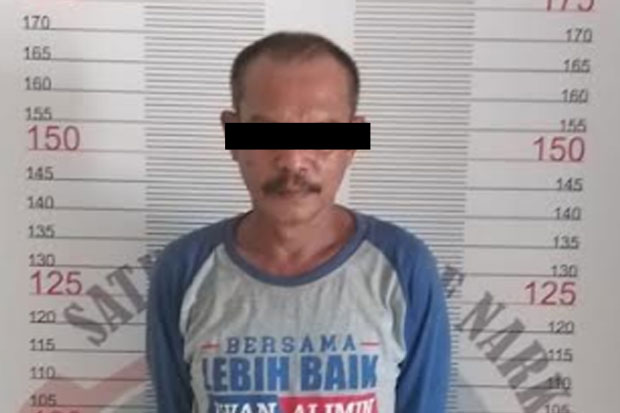 Polisi Ringkus Warga...