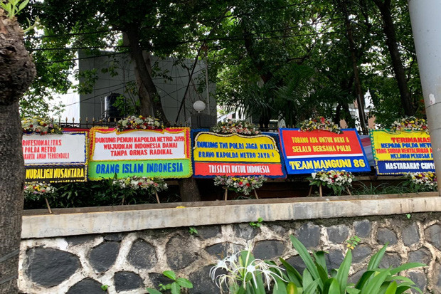 Karangan Bunga Dukung...