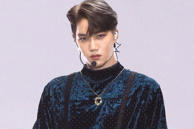 Kai EXO Berderai Air...
