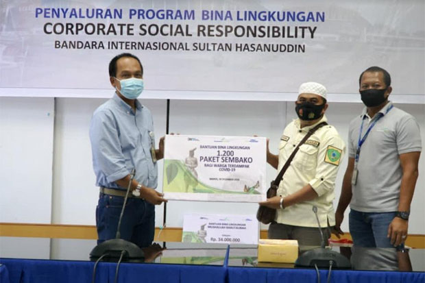 Angkasa Pura I Salurkan...