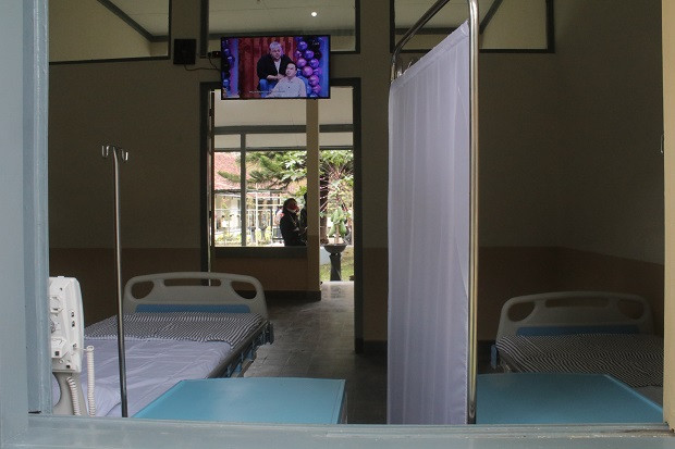 Mengkhawatirkan, Kota...