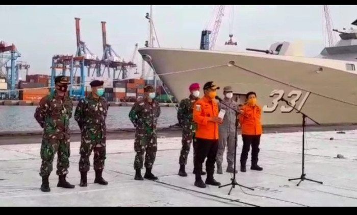 Tim SAR Temukan Satu...