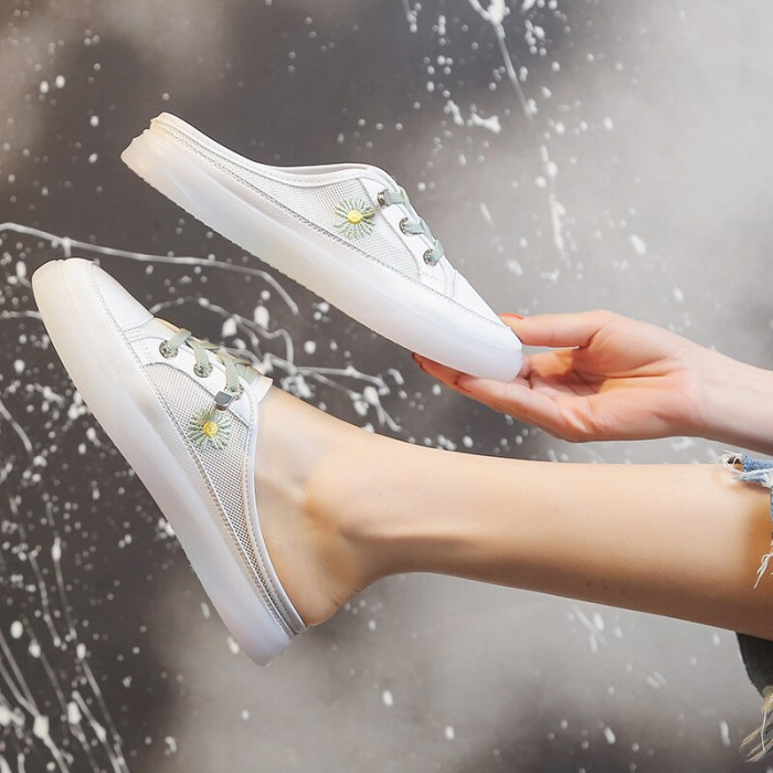 5 Rekomendasi Sneakers...