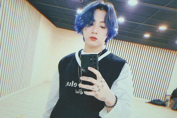 Jungkook BTS Ubah Warna...
