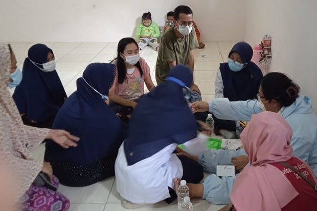 Cegah Penularan COVID-19,...