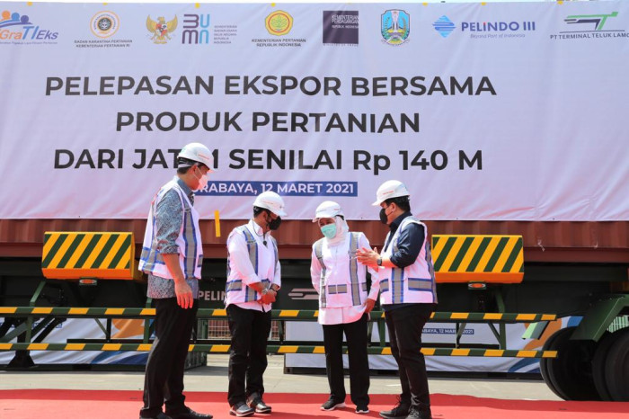 Gubernur Jatim dan Tiga...