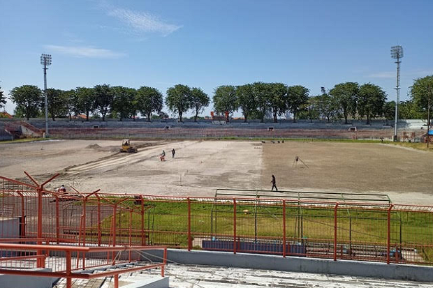 Stadion Gelora 10 November...